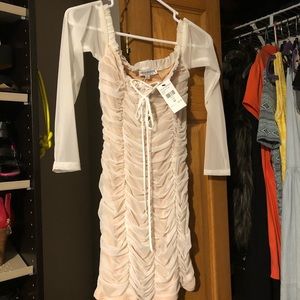 Fashion nova BNWT white off shoulder dress